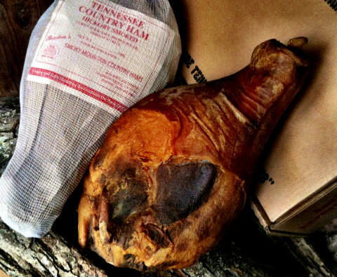 Smoked country ham