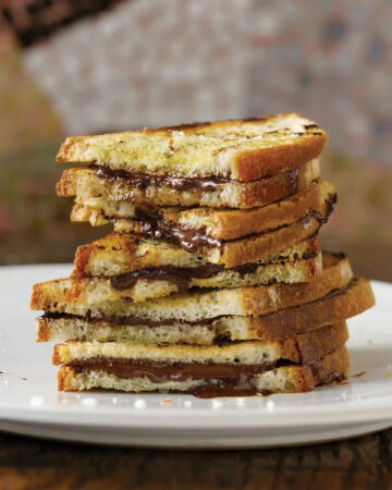 Grilled Bread With Chocolate