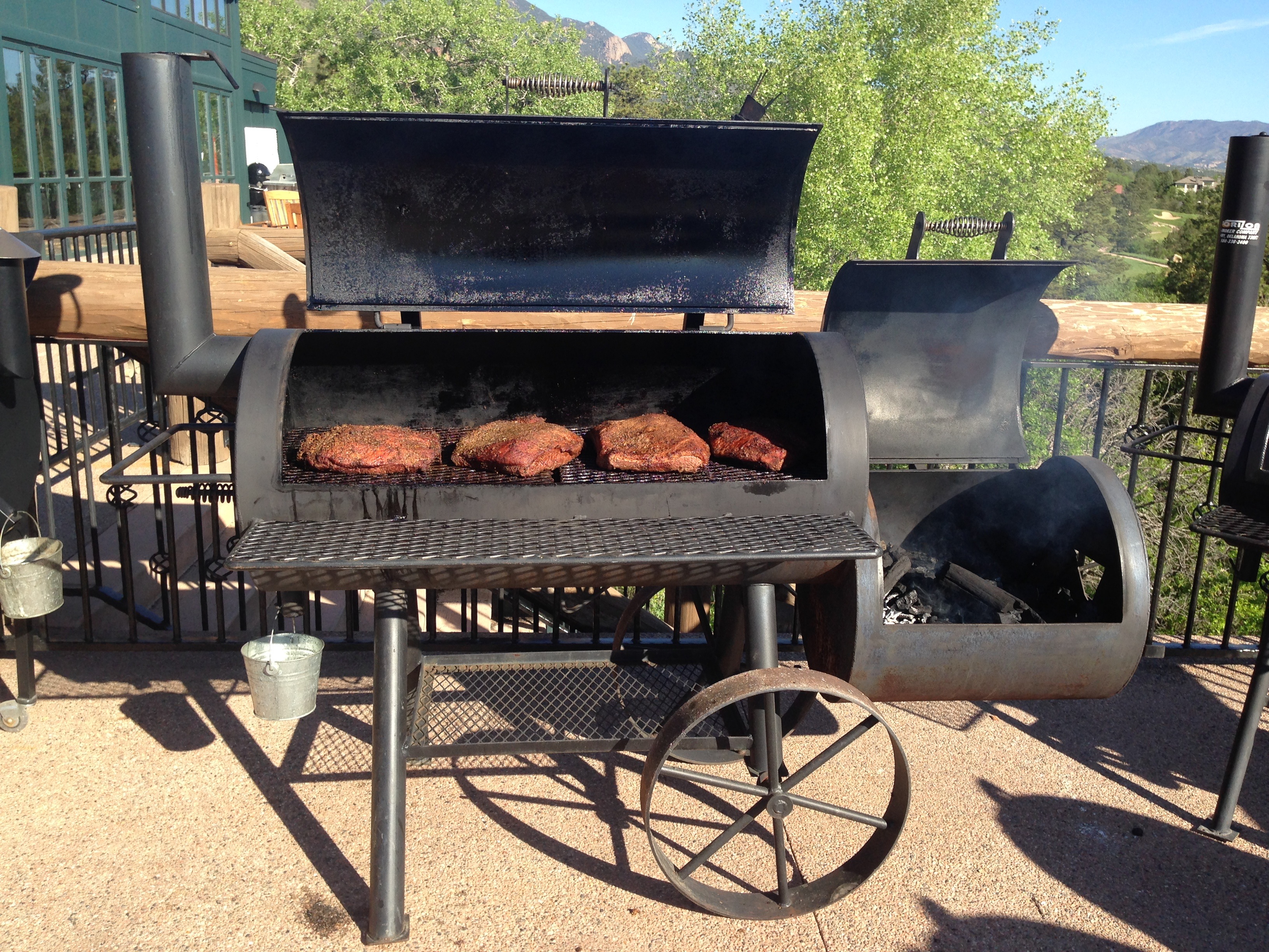 A Guide To Offset Barrel Smokers Barbecuebible