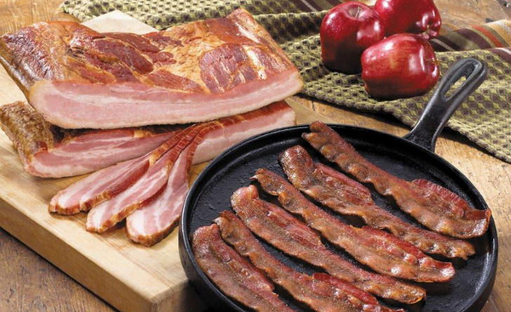 Nueske's applewood smoked bacon