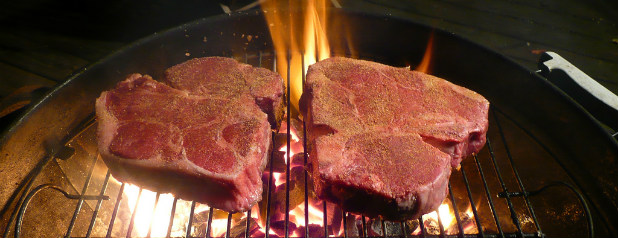 10 Steps to Grilling the Perfect Porterhouse or T-Bone