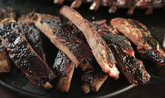 St. Louis Ribs with Vanilla-Brown Sugar Glaze