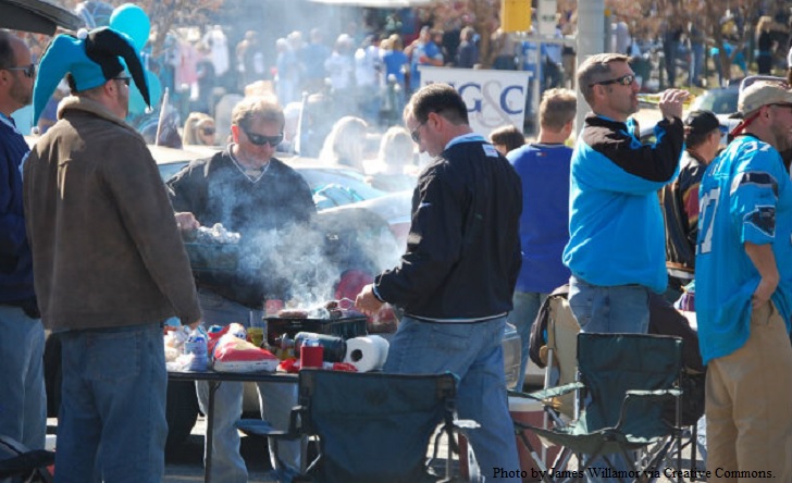 Tailgating Essentials: Gear Up for Game Day with BBQ-Ready Favorites
