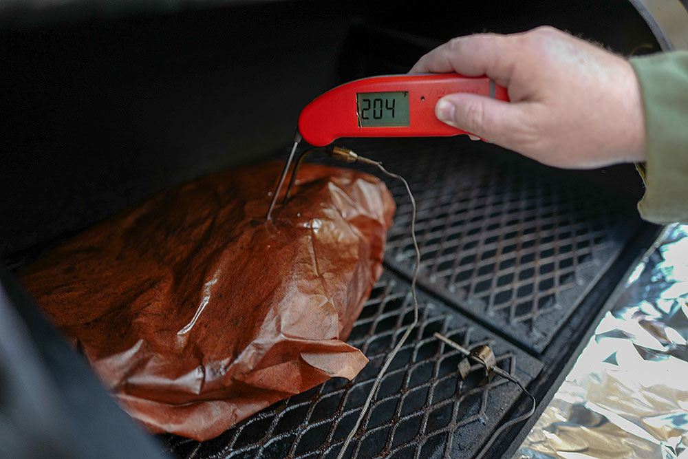 Pitts & Spitts Maverick 1250 - Pork Butt - Butcher Paper Vs. Aluminum Foil  