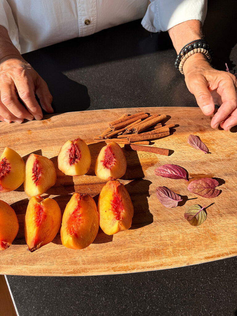 cinnamon grilled peaches