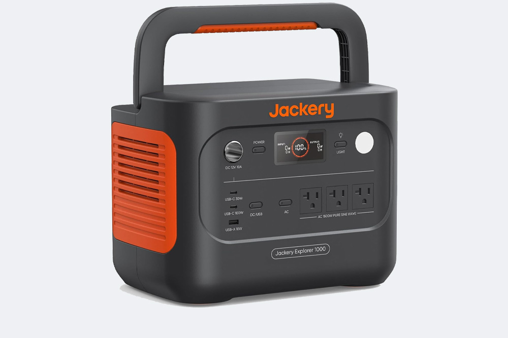 Tailgating Essentials 2026: Gear for Game Day Grilling