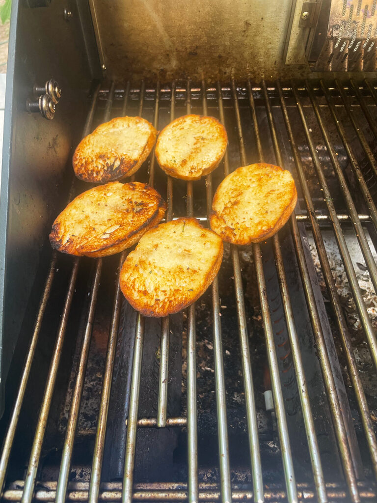 Santa Maria Garlic Bread