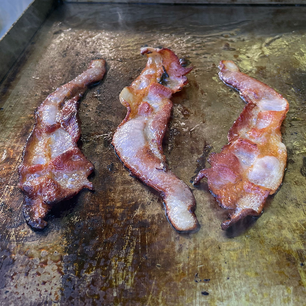 Back to Basics: Crispy Pulled Pork Bacon Sliders